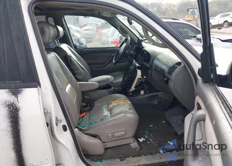 2003 Toyota Sequoia Sr5 V8 из США, поврежденный, VIN 5TDBT44A23S143544